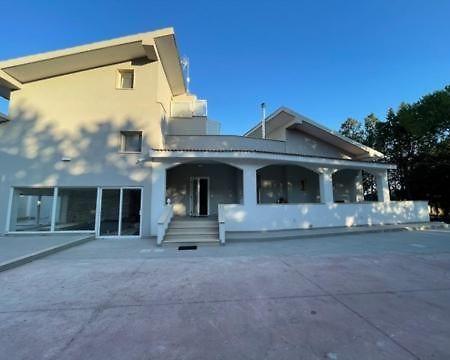 B&B A Pochi Passi Dal Mare 焦维纳佐 外观 照片